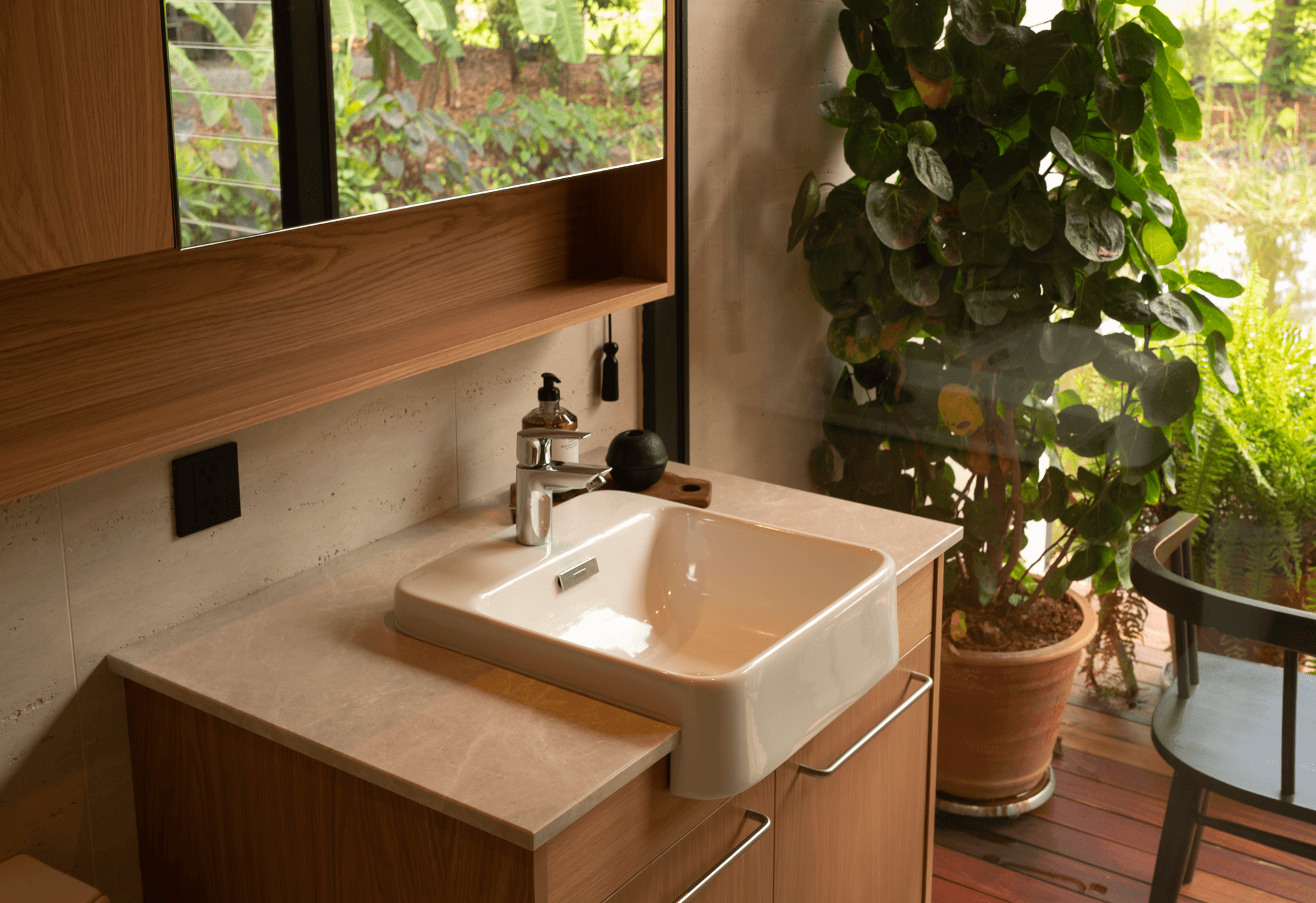 Kitchen and dining space