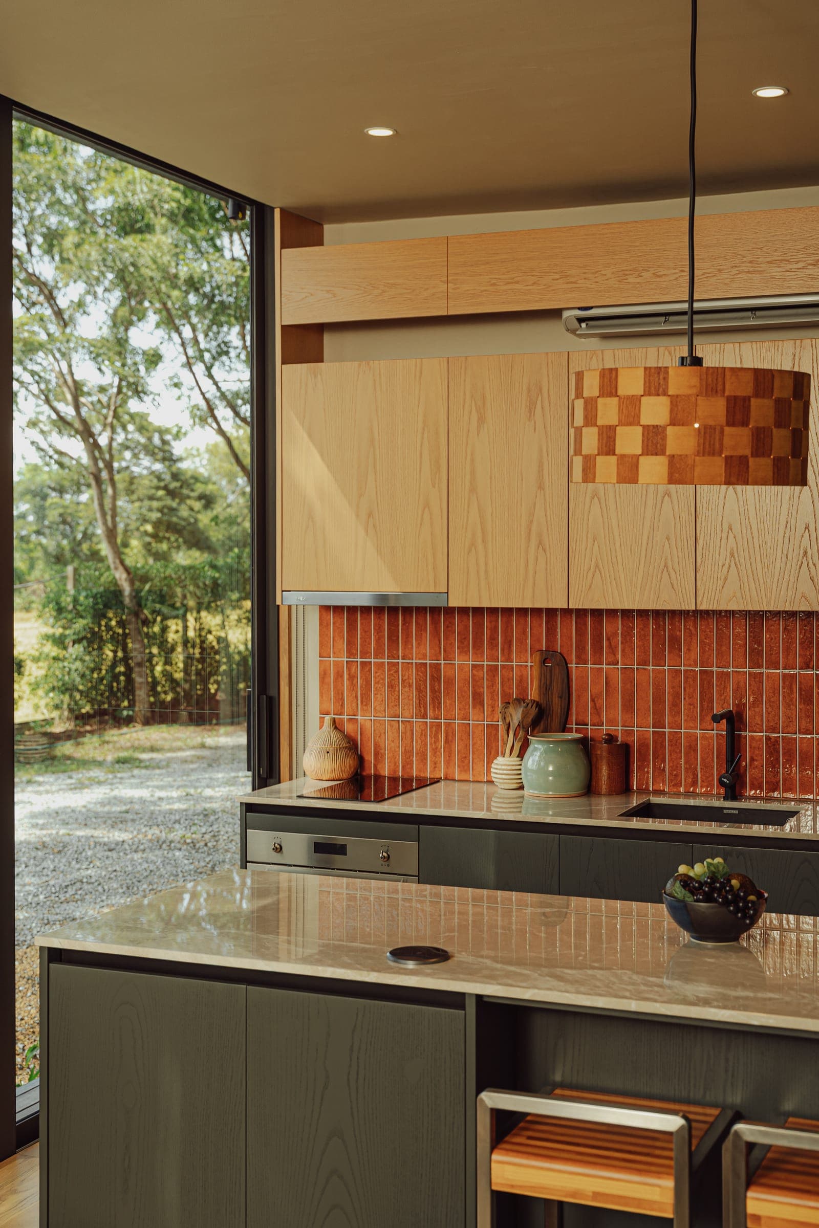 Dining — morning
